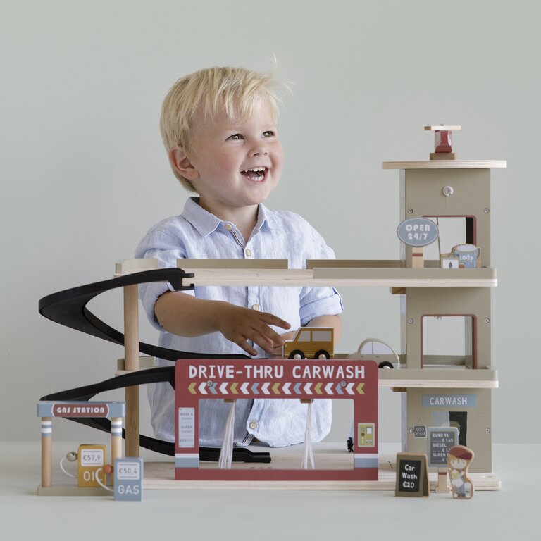 NEWS FROM LITTLE DUTCH - Wooden toys, stuffed animals and dolls