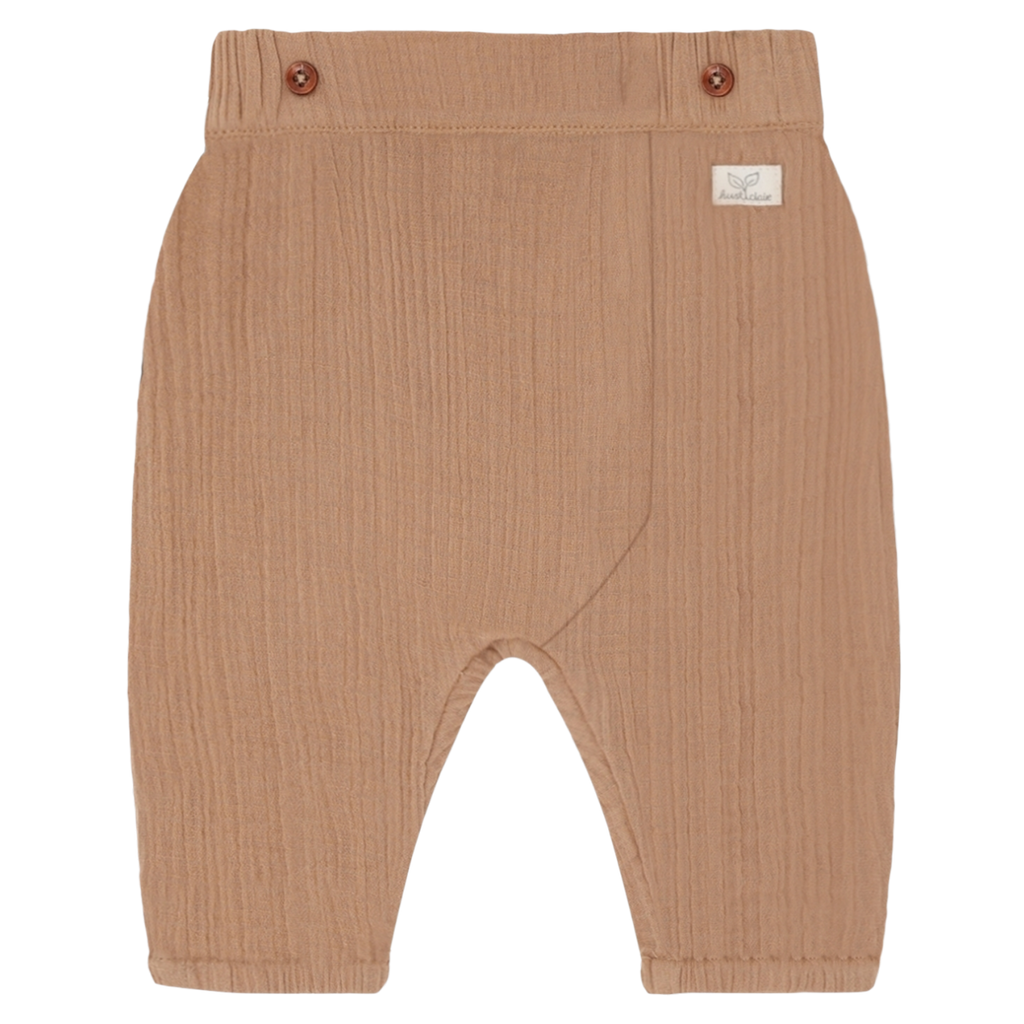Hust_Hose_HCChai_Muselin_