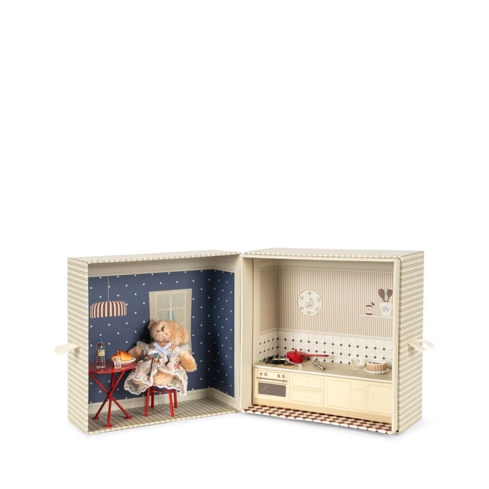 Konges_Sløjd_kleine_Spielküche_ks104388