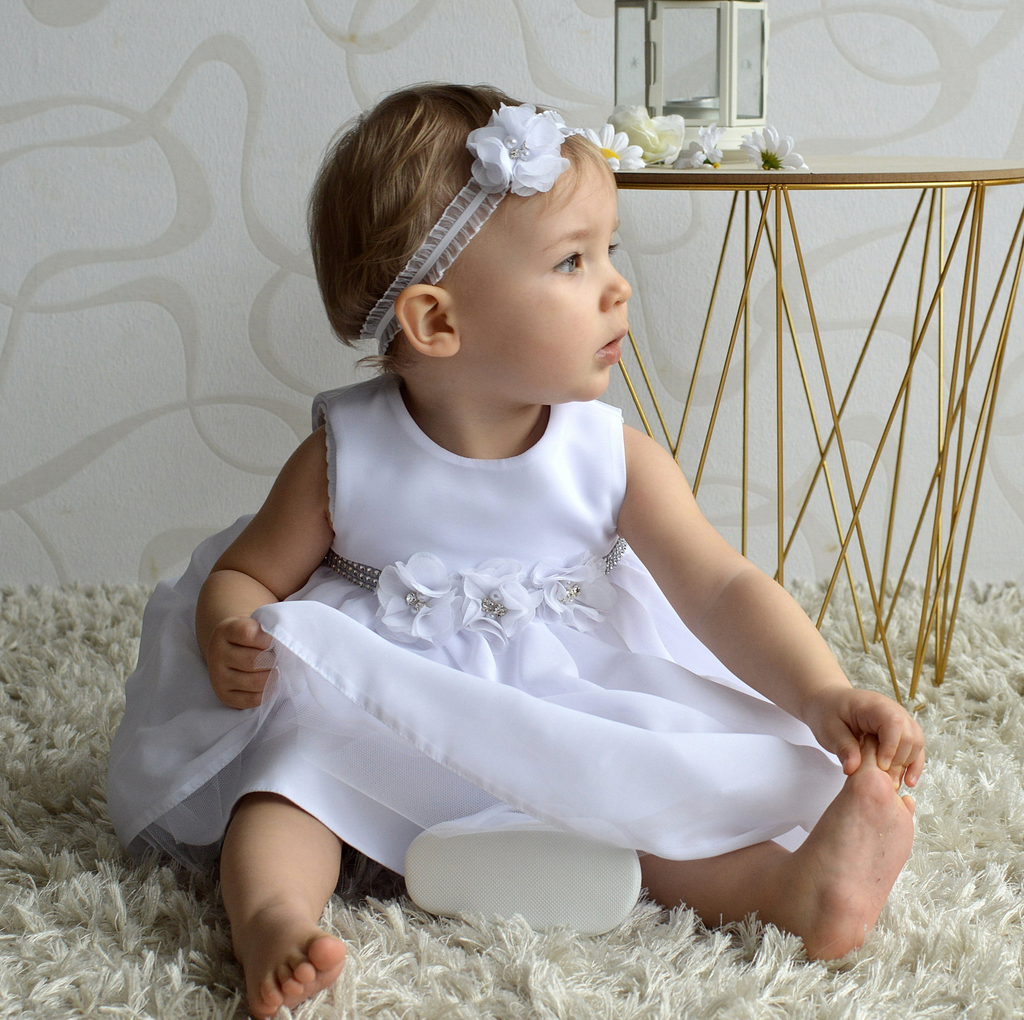 Douce robe de baptême avec bandeau bébé fille